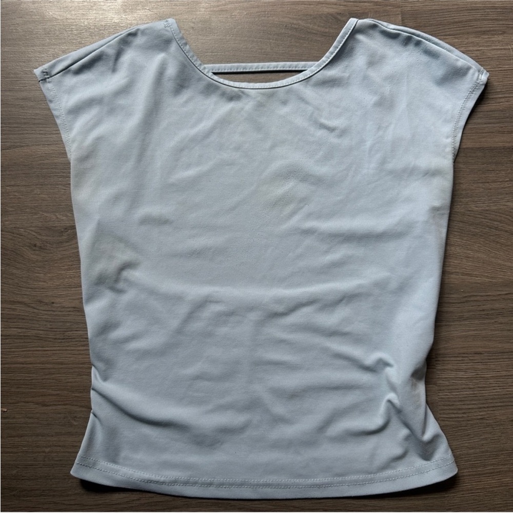 2 backless top bundle - Picture 4 of 5